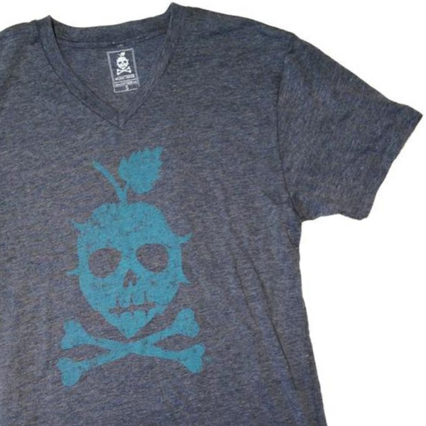 THE LOGO V-NECK